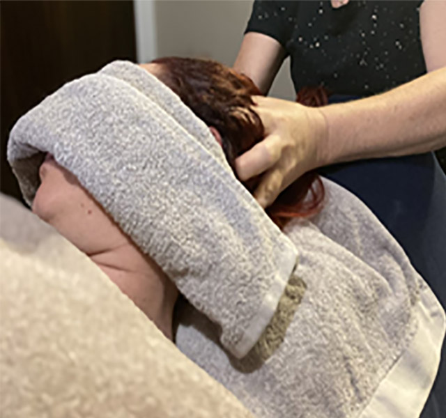 Aroma Touch indulgent scalp massage